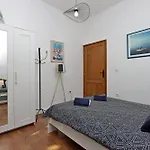 With Parking Space Kostrena, Rijeka - 24185 Lejlighed