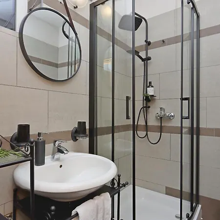 With Parking Space Kostrena, Rijeka - 24185 公寓 *